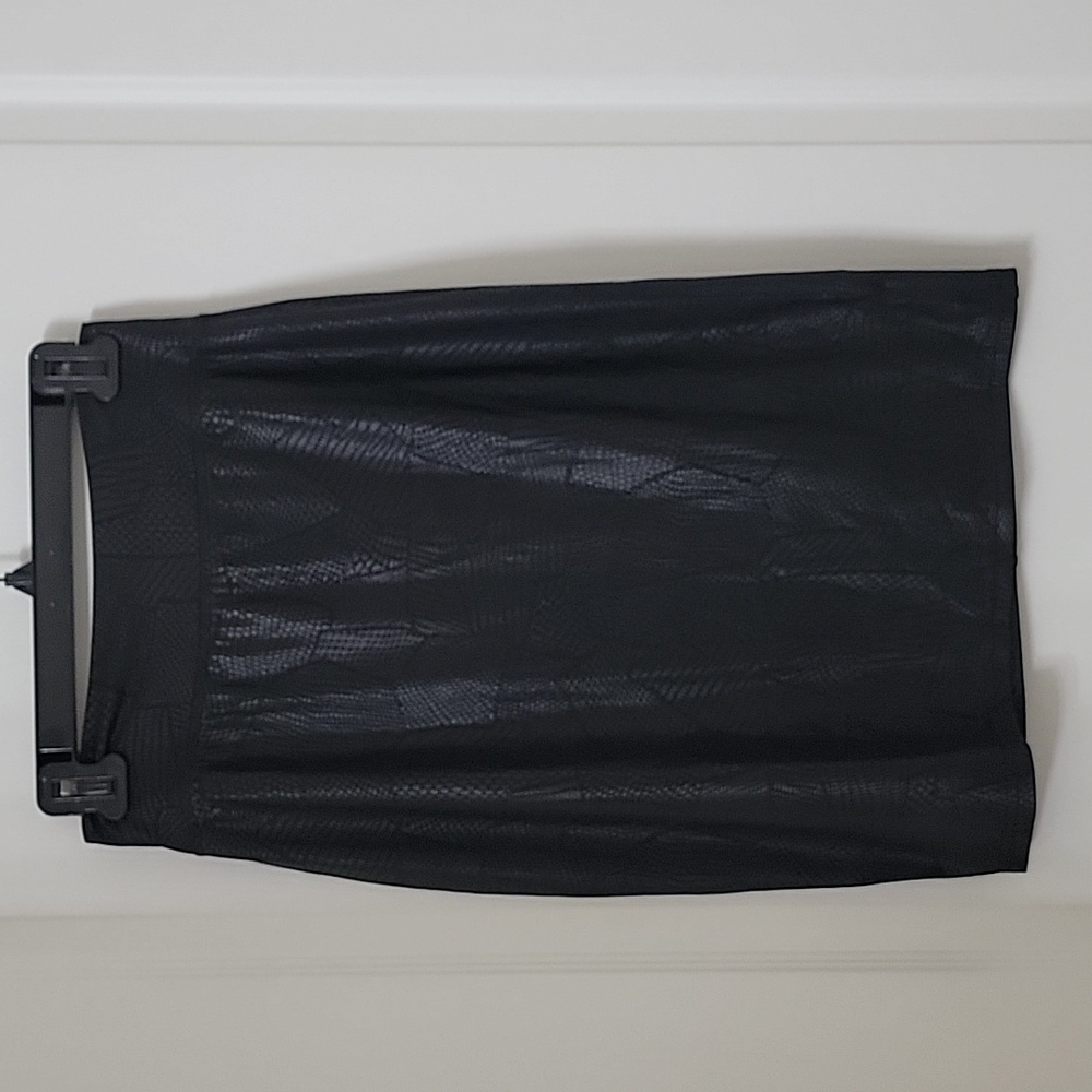Paniz Size L Black Abstract Geometric Reptile Pattern Stretchy Midi Skirt